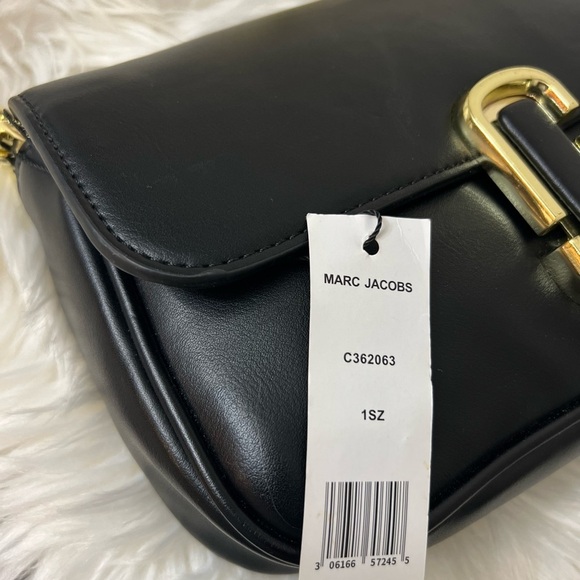 Marc Jacobs Black Shoulder Bag with Gold Chain - Picture 9 of 11